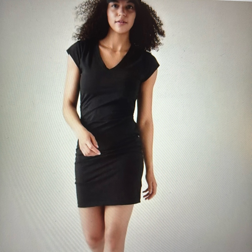 Athleta - Black Stretch Tee Dress Size Large